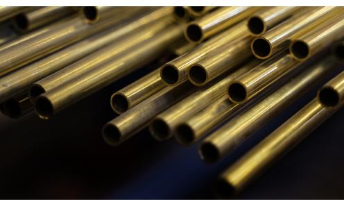 rondebuis_messing_tegel